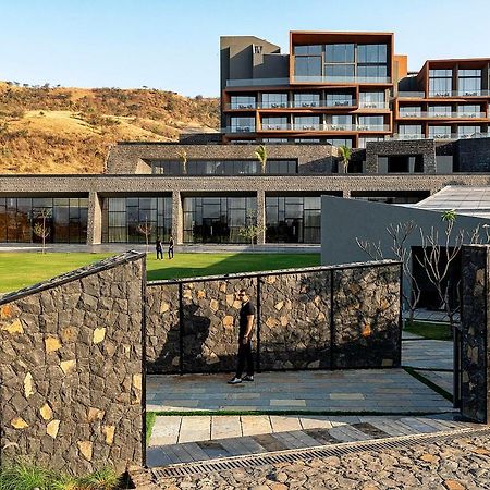 Aria Resort & Spa Нашик Екстериор снимка
