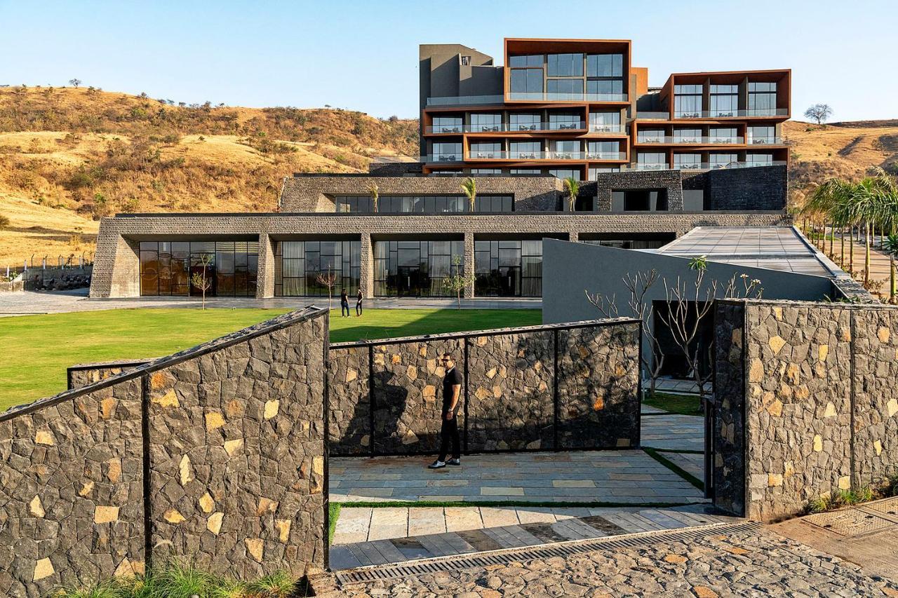 Aria Resort & Spa Нашик Екстериор снимка