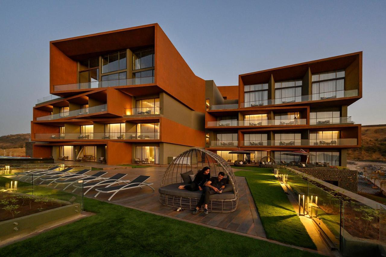 Aria Resort & Spa Нашик Екстериор снимка