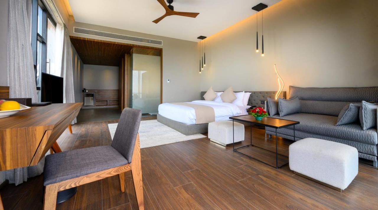 Aria Resort & Spa Нашик Екстериор снимка