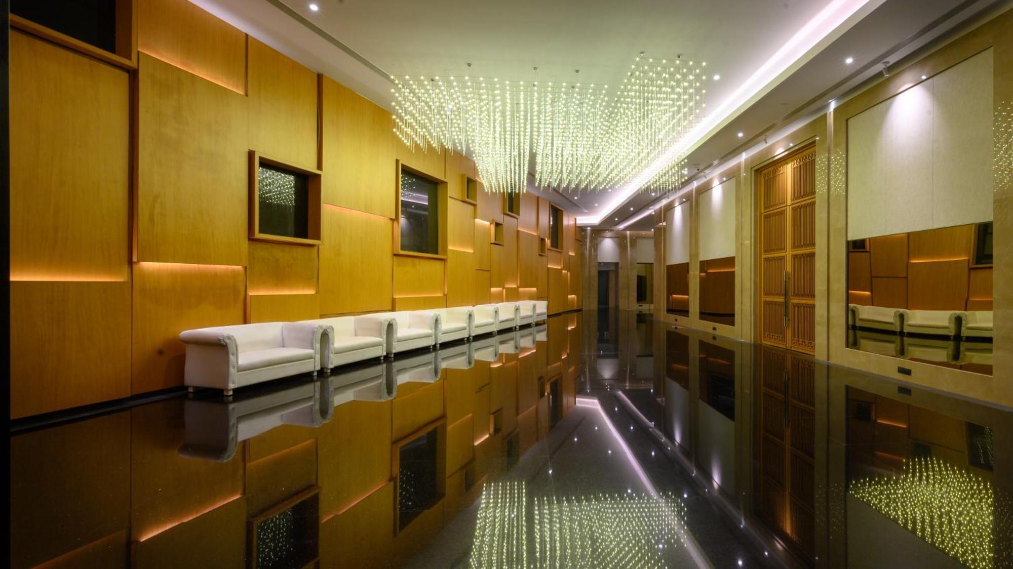 Aria Resort & Spa Нашик Екстериор снимка