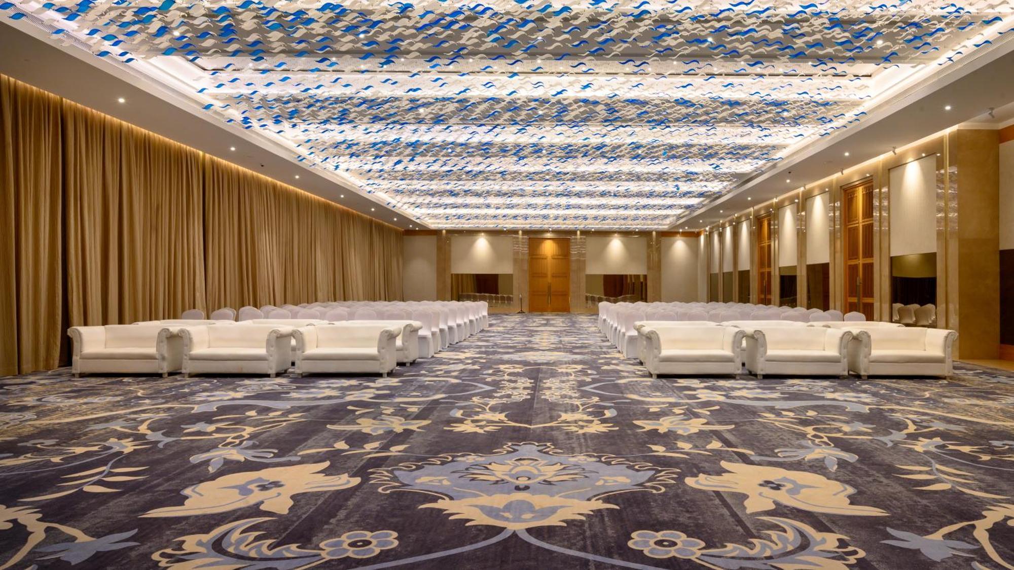 Aria Resort & Spa Нашик Екстериор снимка