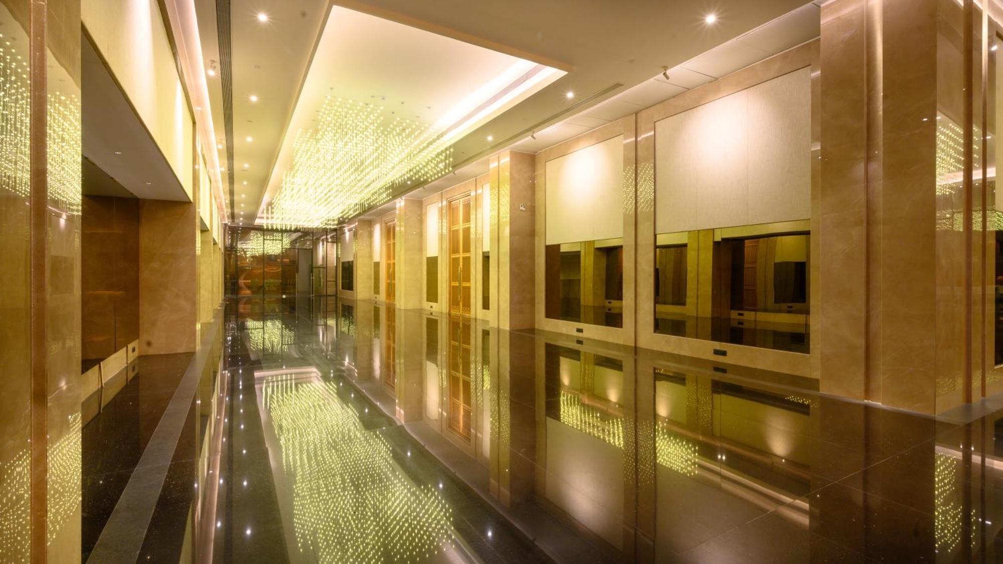 Aria Resort & Spa Нашик Екстериор снимка