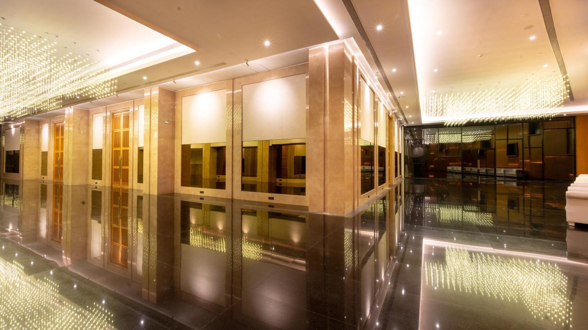 Aria Resort & Spa Нашик Екстериор снимка