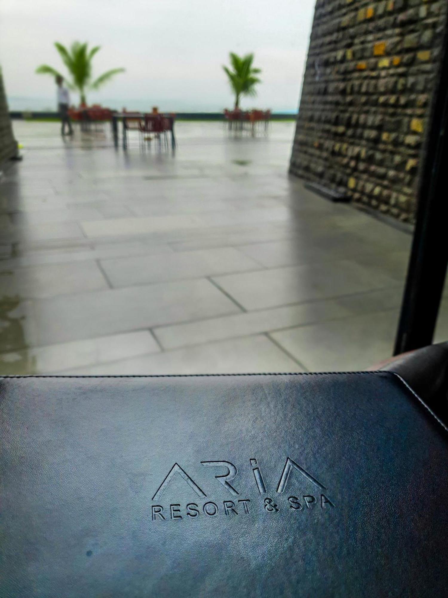 Aria Resort & Spa Нашик Екстериор снимка