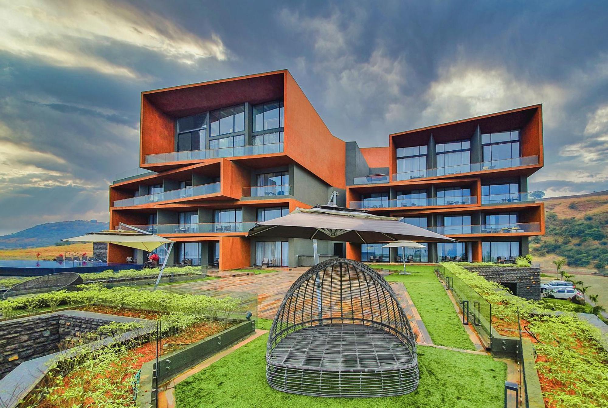 Aria Resort & Spa Нашик Екстериор снимка